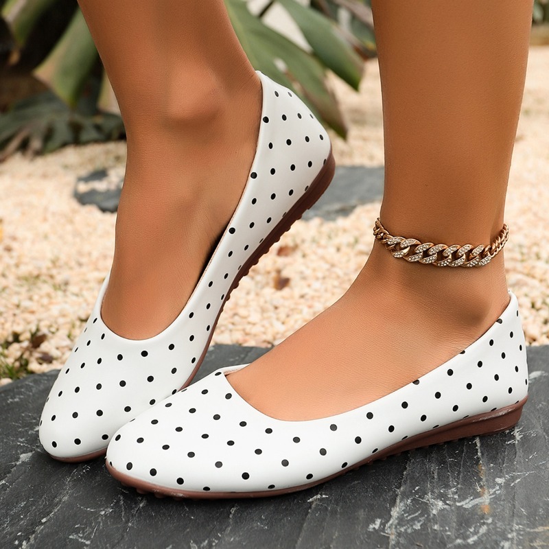 Loafer Flat Women - Damen Weiße Polka-Dot Ballerinas mit Runder