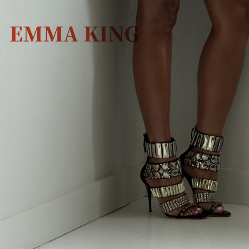 Schwarz verzierte Knöchelrieme – Rhinestone Sandal Women Bewertung und Preis